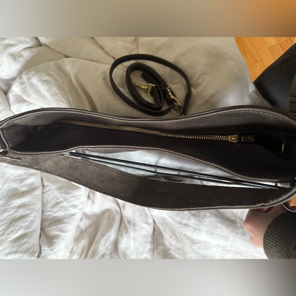 Fount Kinsley Tote Bag in Wolf - Picture 10 of 10